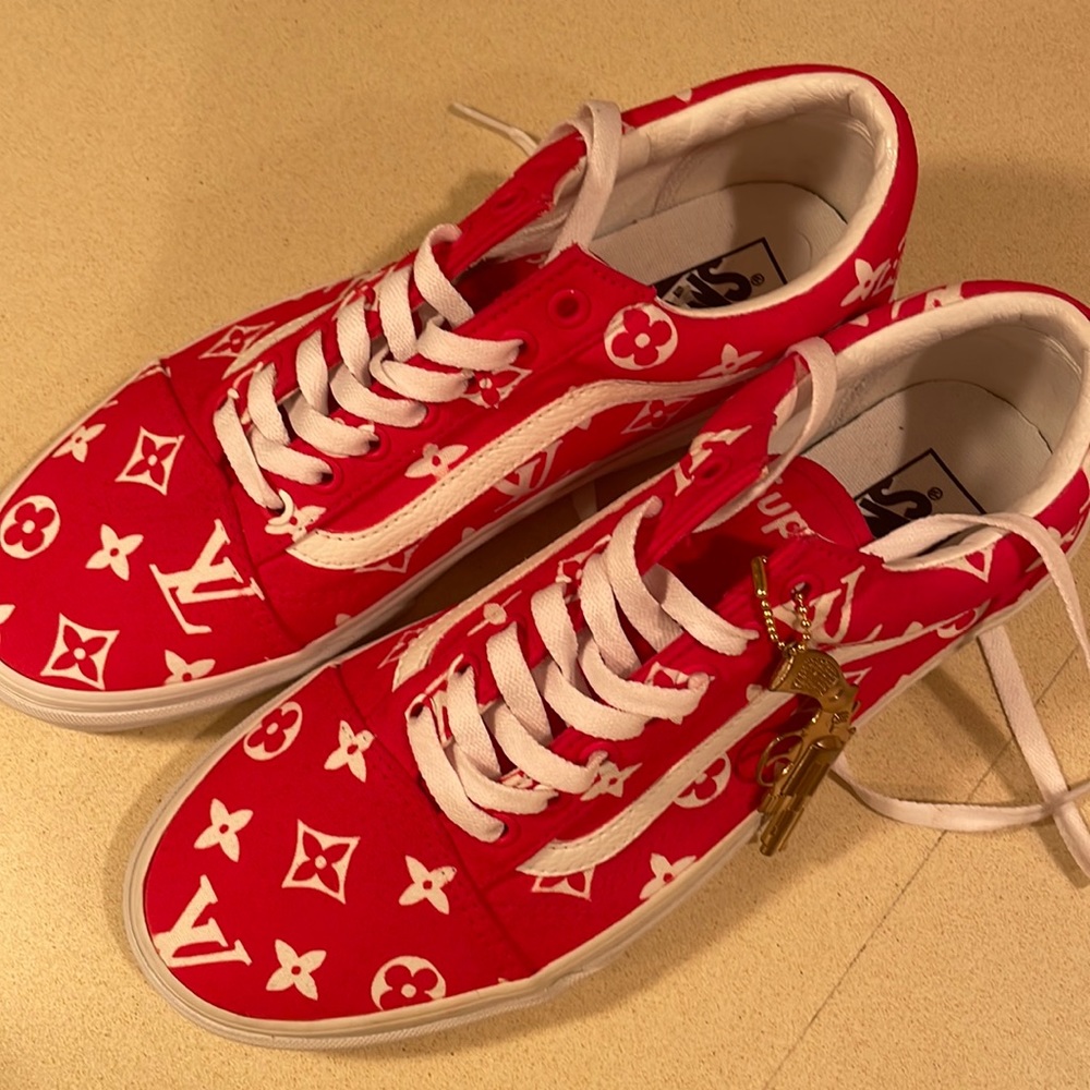 VANS 9.5 mens